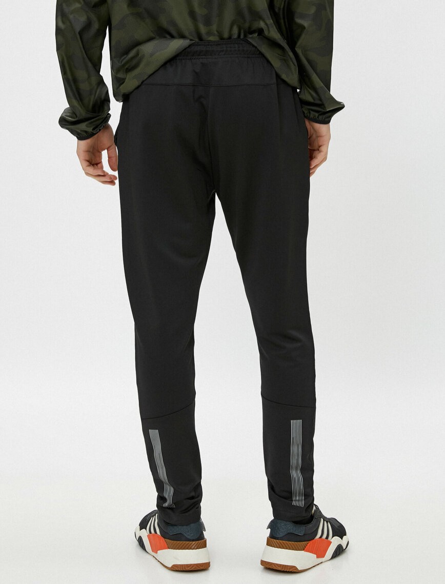 Straight Fit Cepli Paça Detaylı Eşofman Altı